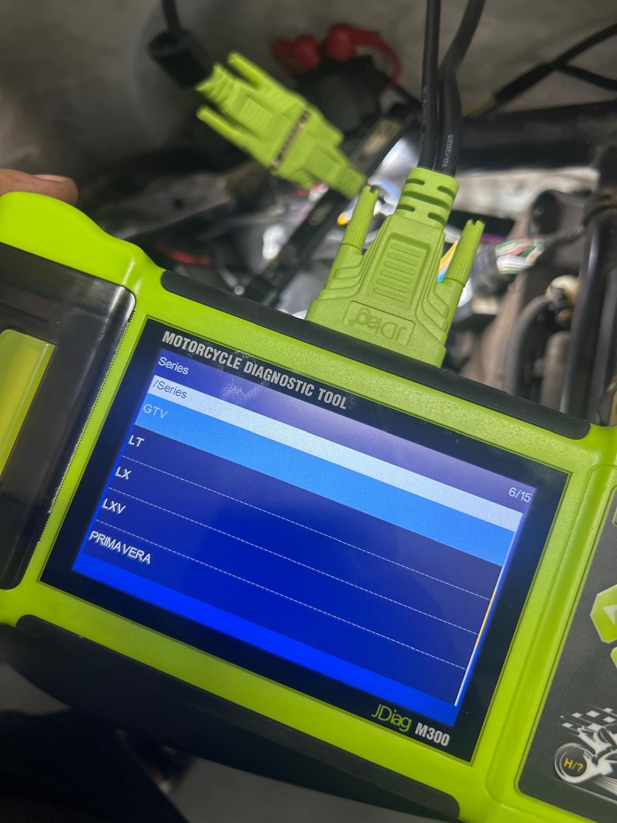 Elektronische diagnose van een scooter